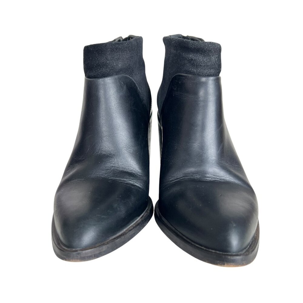 Modern Vintage Raz Handmade Leather Femme Back Zip Ankle Bootie in Black Size 38